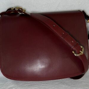 Cartier Must De Calfskin Leather Shoulder Bag